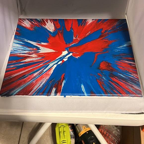 One of a kind Painting  spin art size 11x14 it’s a great piece art handmade - Picture 2 of 2